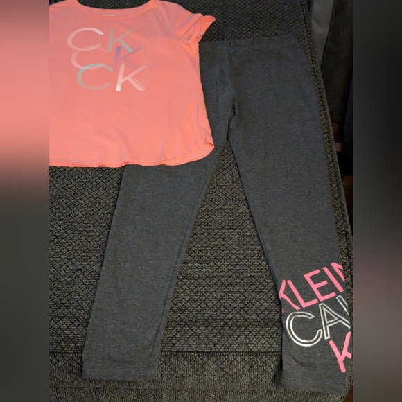 Calvin Klein Kids Pink and Gray Matching Set - Picture 2 of 2